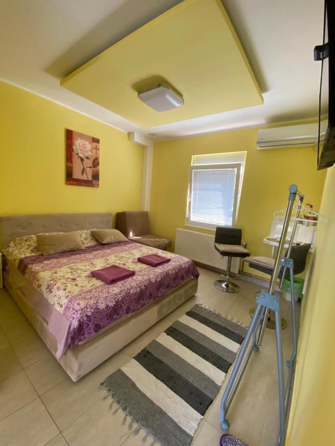 Maslina Rooms Smederevo Exterior foto